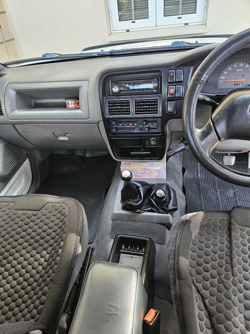 2002 Isuzu Pick-up 2,5L 2002 Cyprus