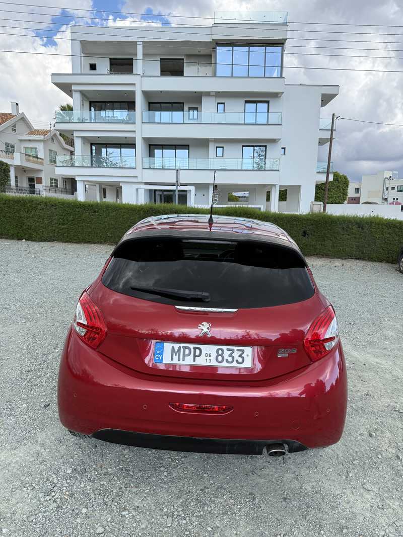 2013 Peugeot 208 1,6L 2013 Cyprus