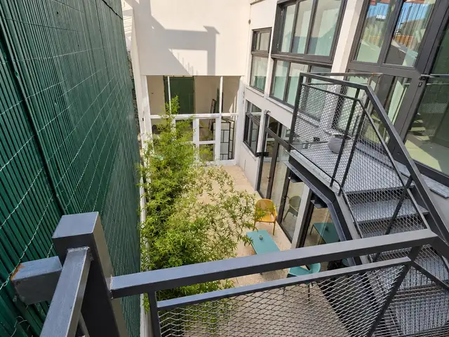 Entire building, Επαρχία Λεμεσού — Ιστορικό Κέντρο - 13