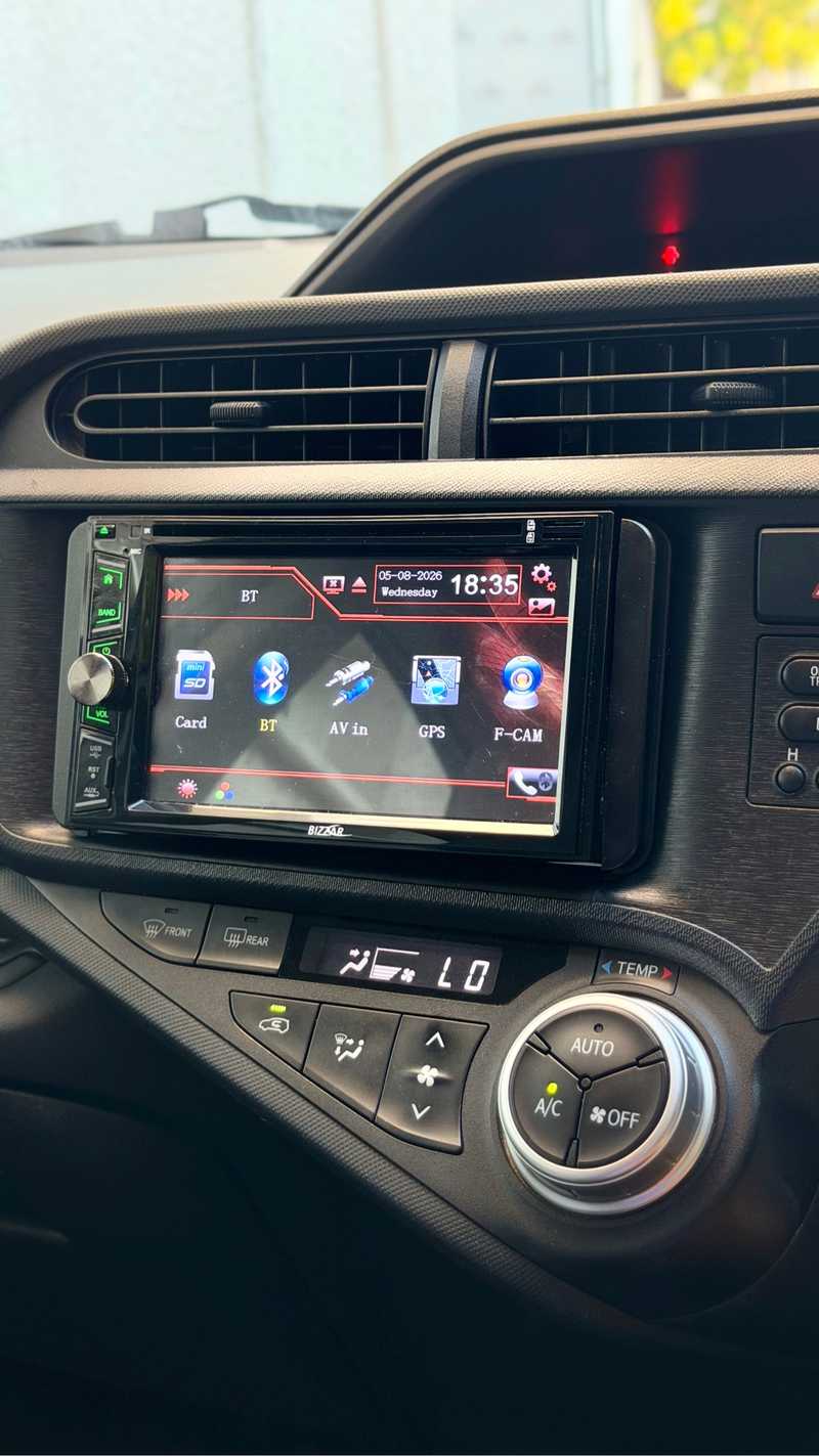 2015 Toyota Aqua 1,5L 2015 Cyprus