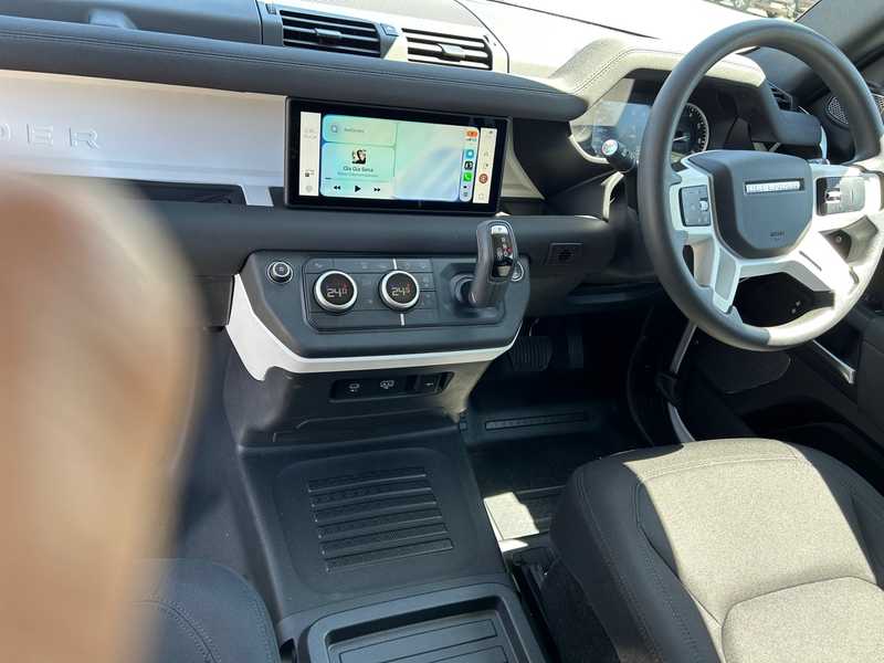 2023 Land Rover Defender 2,0L 2023 Cyprus