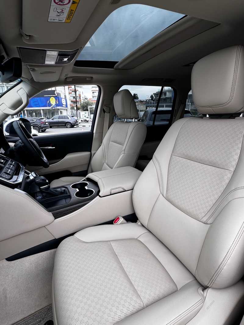 2024 Toyota Land Cruiser 300 3,3L 2024 Cyprus