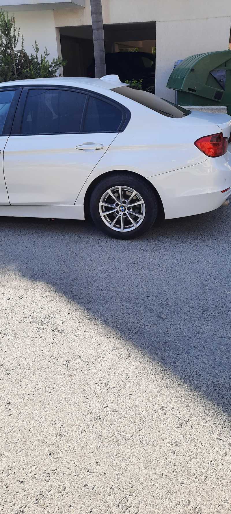 2013 BMW 3-Series 2,0L 2013 Cyprus