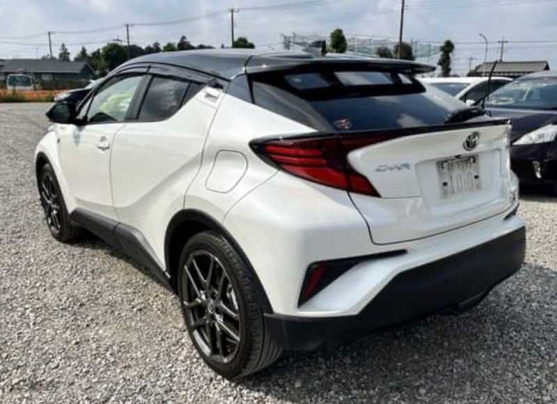 2021 Toyota C-HR 1,8L 2021 Cyprus