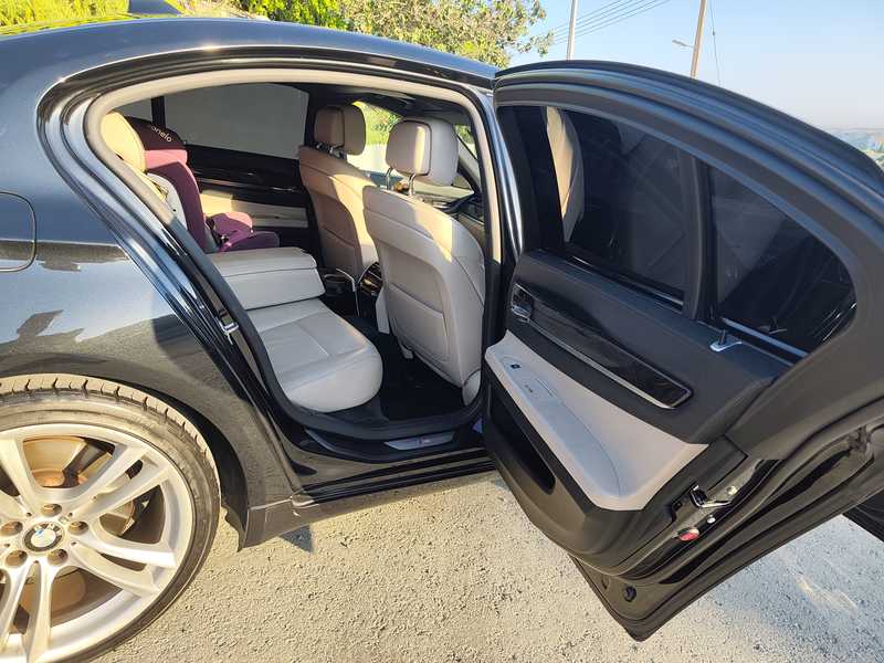 2011 BMW 7-Series 3,0L 2011 Cyprus