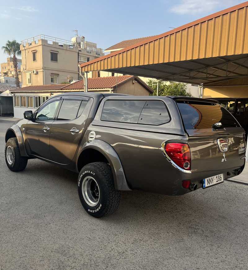 2012 Mitsubishi L200 2,5L 2012 Cyprus
