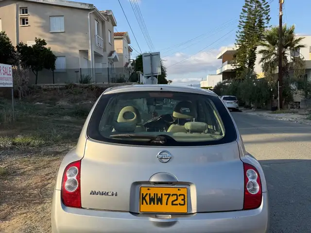 Nissan March