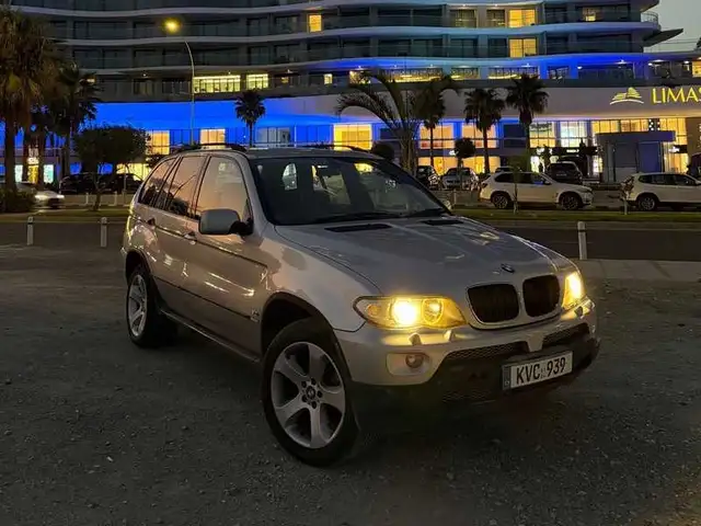 BMW X5