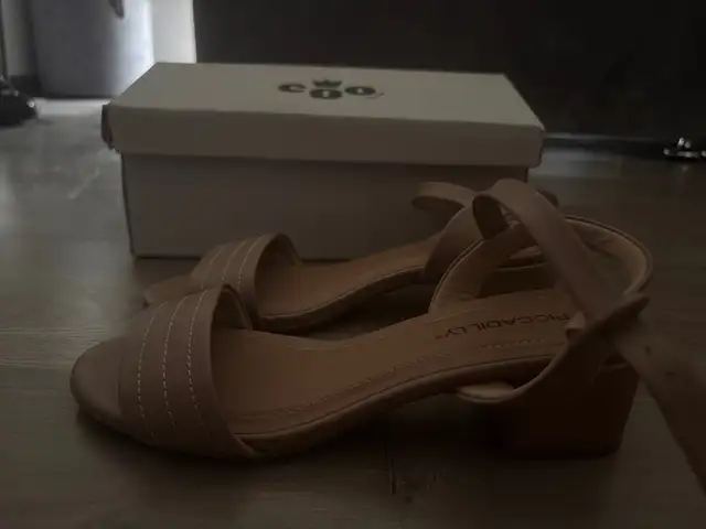 Heels, Larnaca — Larnaka - Makenzy