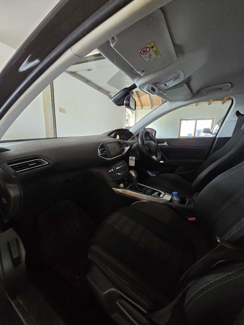 2016 Peugeot 308 1,2L 2016 Cyprus