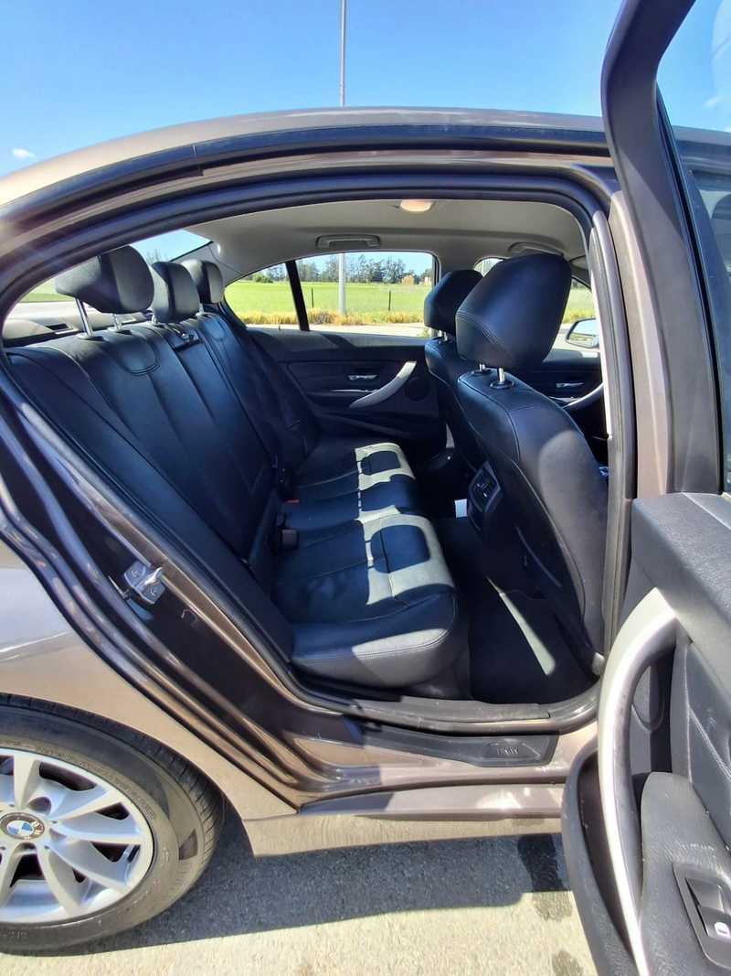 2013 BMW 3-Series 2,0L 2013 Cyprus