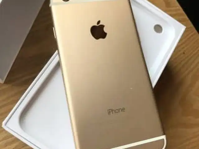 Iphone 6 plus gold 128gb, Επαρχία Λεμεσού — Λεμεσός - Αγία Φύλα