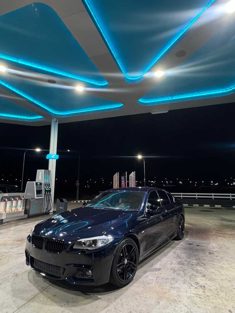 BMW 5-Series 2,0L 2011
