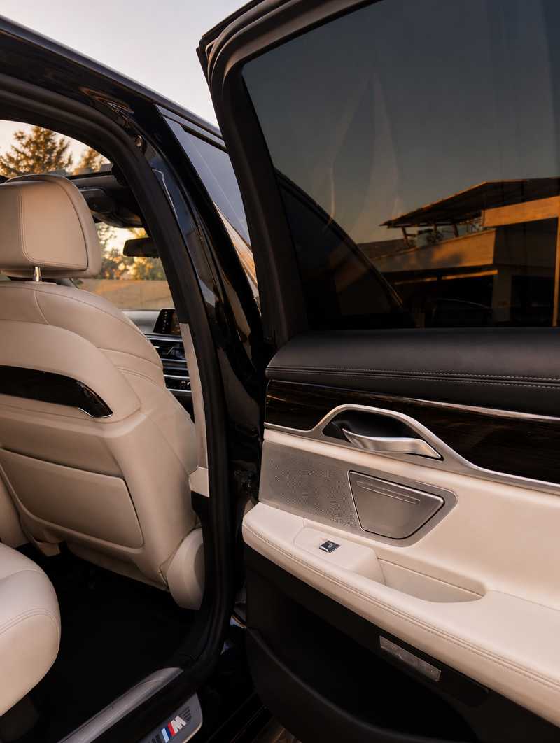 2017 BMW 7-Series 3,0L 2017 Cyprus