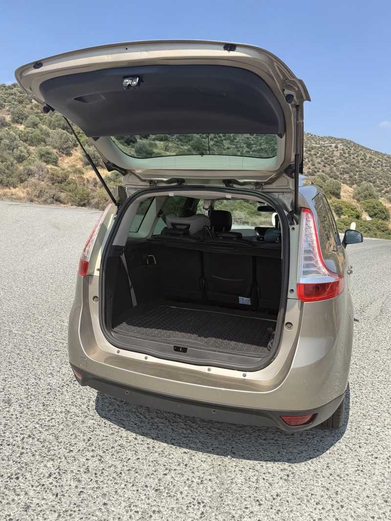 2016 Renault Scenic 1,5L 2016 Cyprus