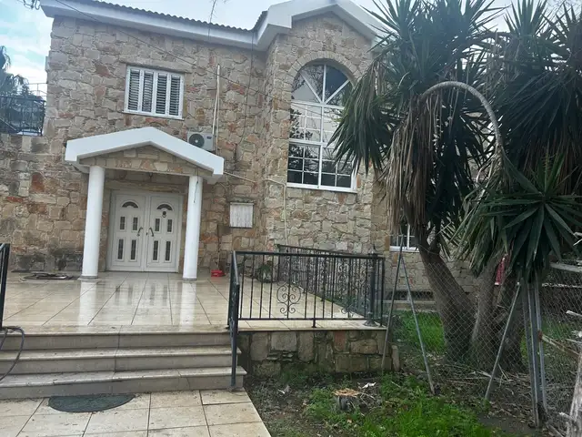 4-bedroom villa to rent, Επαρχία Λεμεσού — Πύργος