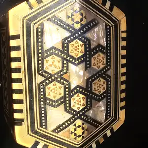 Antique syrian inlaid box c.1900 mother of pearl & bone, Larnaca — Larnaka - Chrysopolitissa
