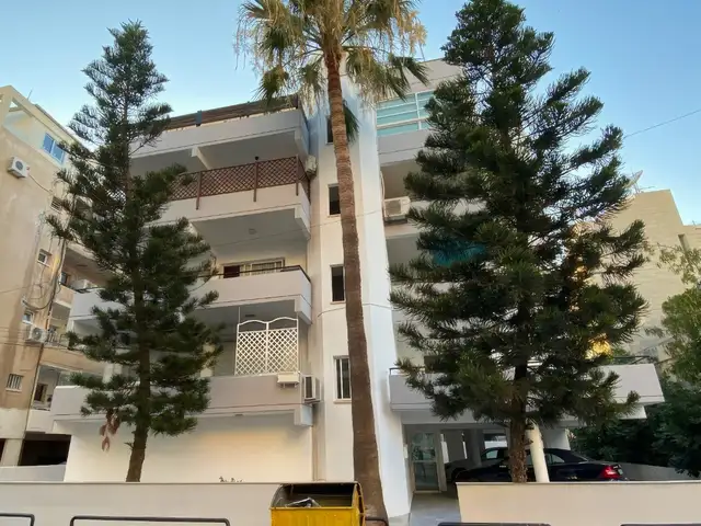 3-bedroom apartment to rent, Limassol — Limassol - Neapolis