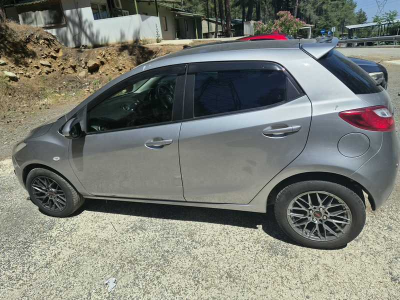 2013 Mazda Demio 1,3L 2013 Cyprus