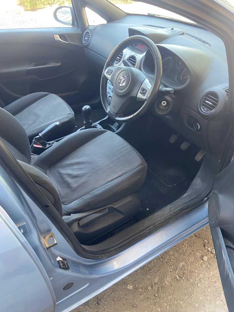 2013 Opel, Vauxhall Corsa 1,2L 2013 Cyprus