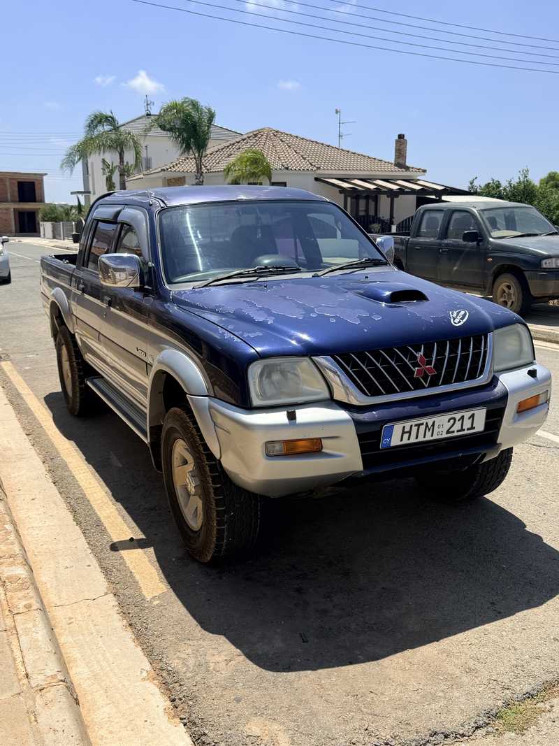 2002 Mitsubishi L200 2,5L 2002 Cyprus
