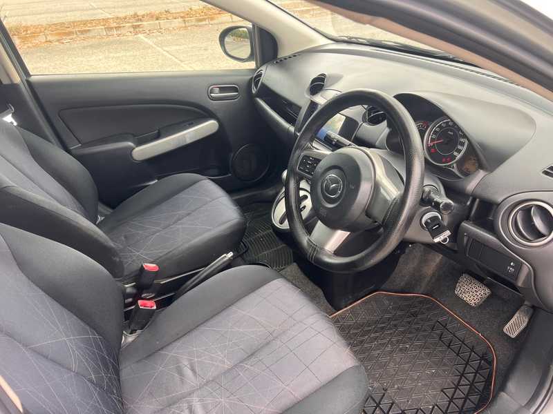 2013 Mazda Demio 1,3L 2013 Cyprus