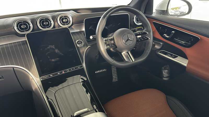 2025 Mercedes-Benz GLC-Class 2,0L 2025 Cyprus