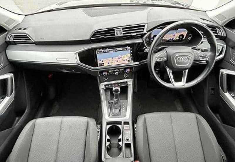 2022 Audi Q3 1,5L 2022 Cyprus