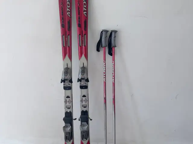 Atomic beta carb skis, Limassol — Limassol - Petrou Kai Pavlou