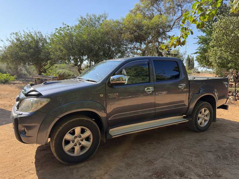 2011 Toyota Hilux 3,0L 2011 Cyprus