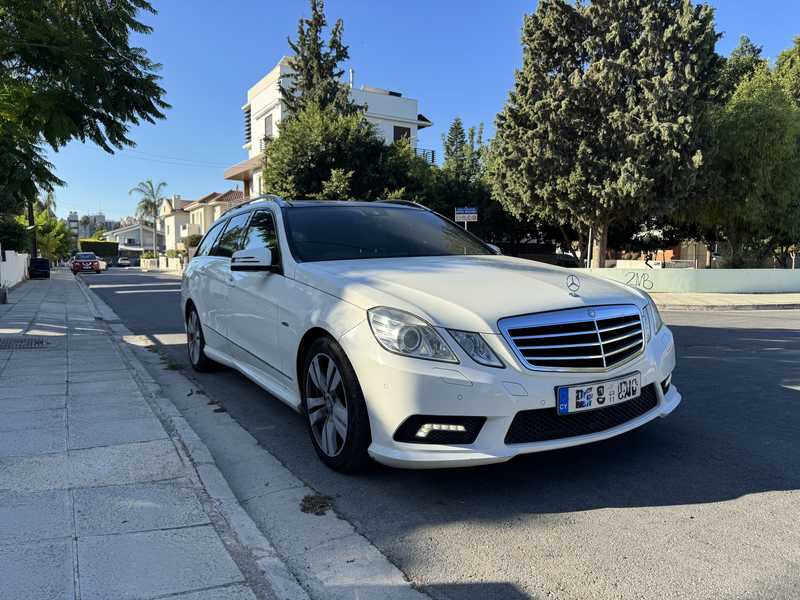 Mercedes-Benz E-Class 2,5L 2011