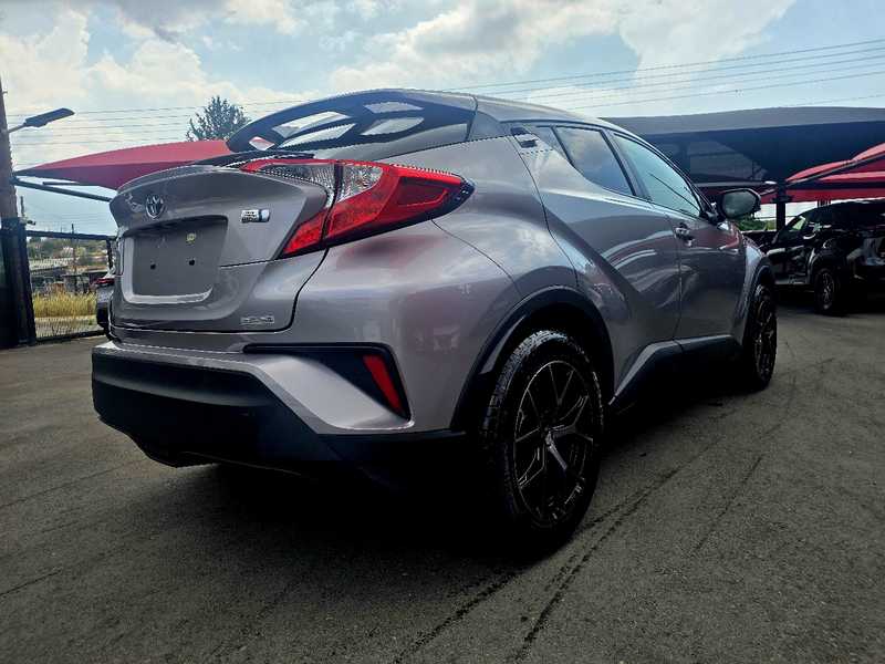 2022 Toyota C-HR 1,8L 2022 Cyprus