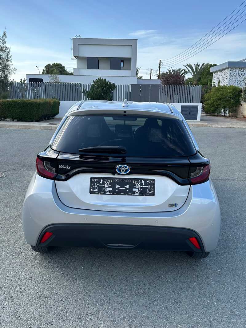 2022 Toyota Yaris 1,5L 2022 Cyprus