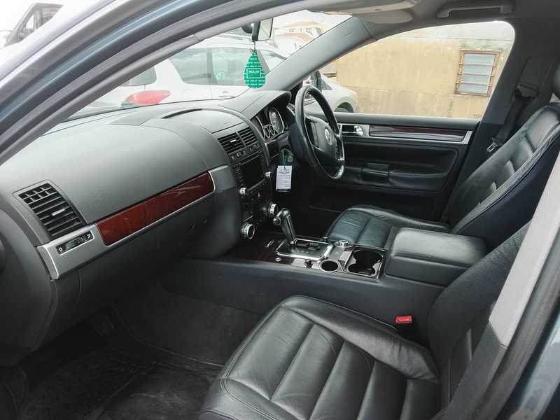 2006 Volkswagen Touareg 2,5L 2006 Cyprus