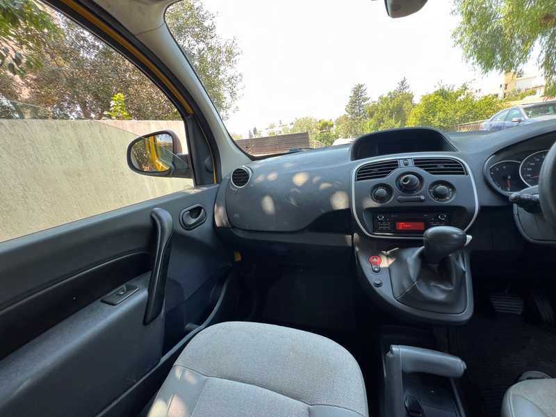 2018 Renault Kangoo 1,2L 2018 Cyprus