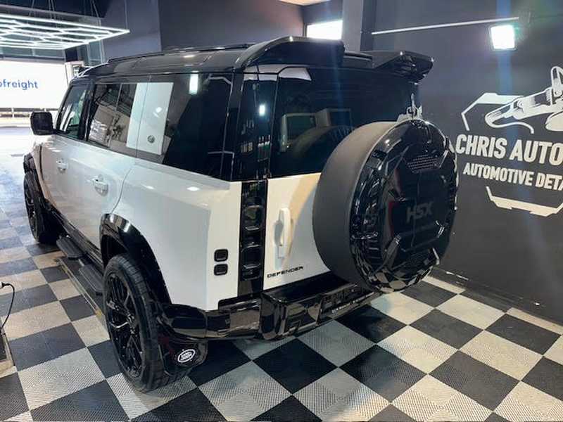 2023 Land Rover Defender 3,0L 2023 Cyprus