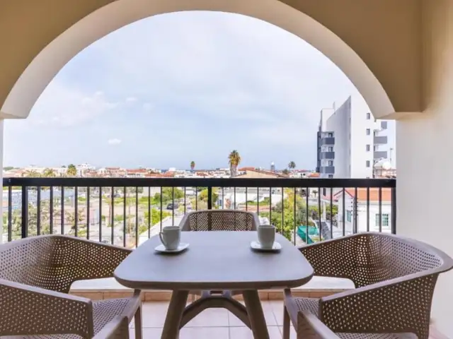 2-bedroom penthouse to rent, Επαρχία Λάρνακας — Λάρνακα - Σκάλα