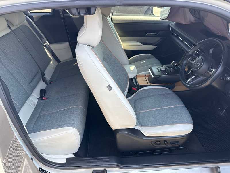 2022 Mazda ΜΧ-30 2,0L 2022 Cyprus