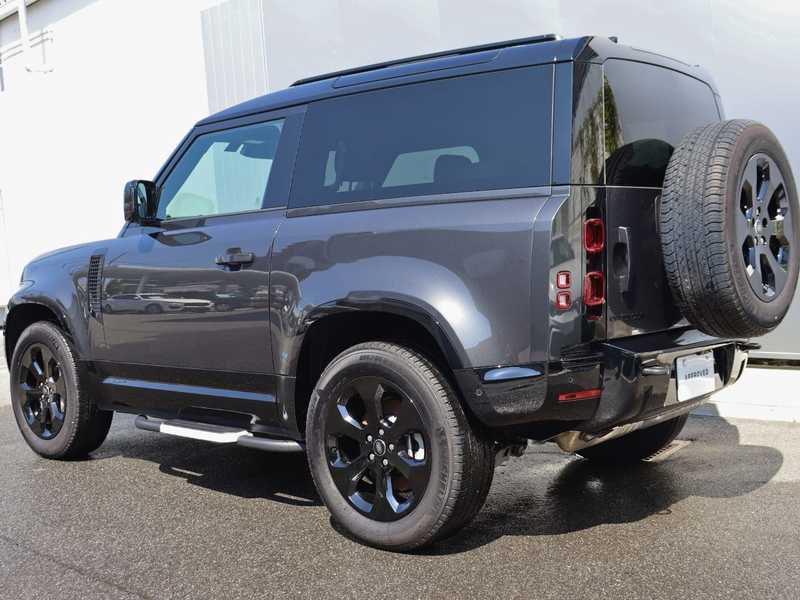 2024 Land Rover Defender 3,0L 2024 Cyprus