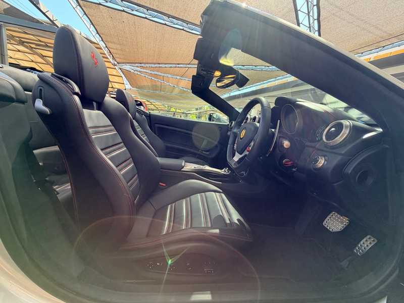 2010 Ferrari California 4,3L 2010 Cyprus