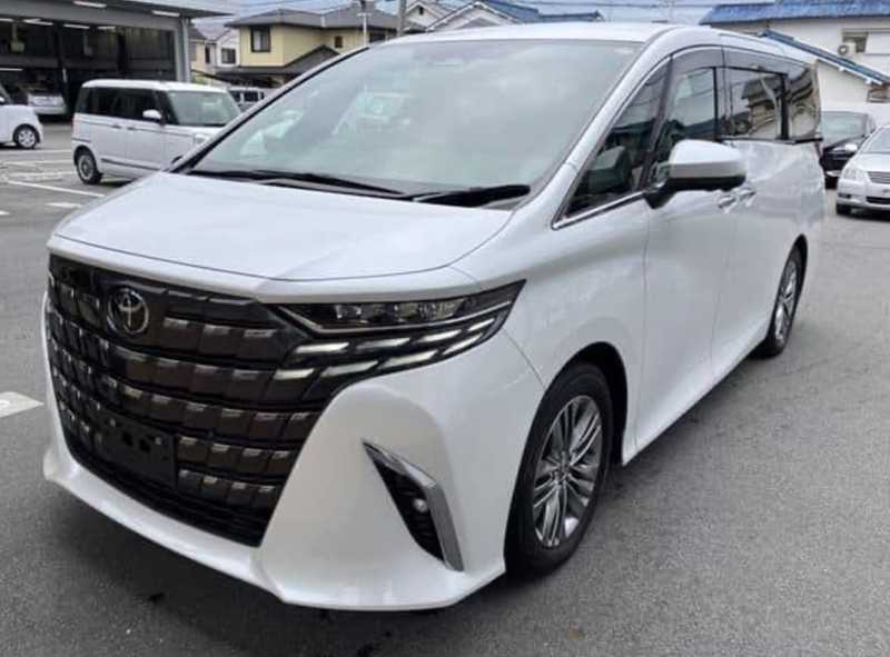 Toyota Alphard 2,5L 2025