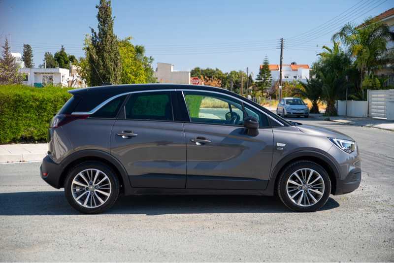 2020 Opel, Vauxhall Grandland X 1,2L 2020 Cyprus