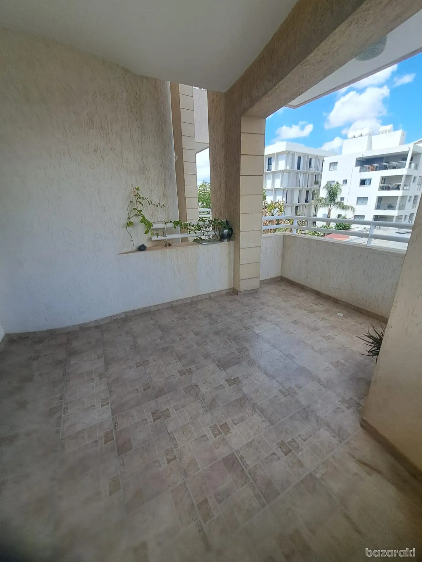 Apartment, 2 bedrooms — 10