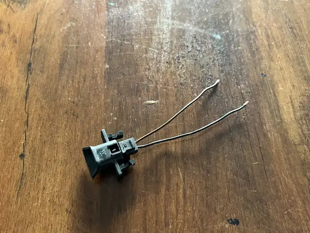 Mercedes sl slk sls class r172 c190 r197 r231 oem mirror turn signal connector, Επαρχία Λεμεσού — Γερμασόγεια
