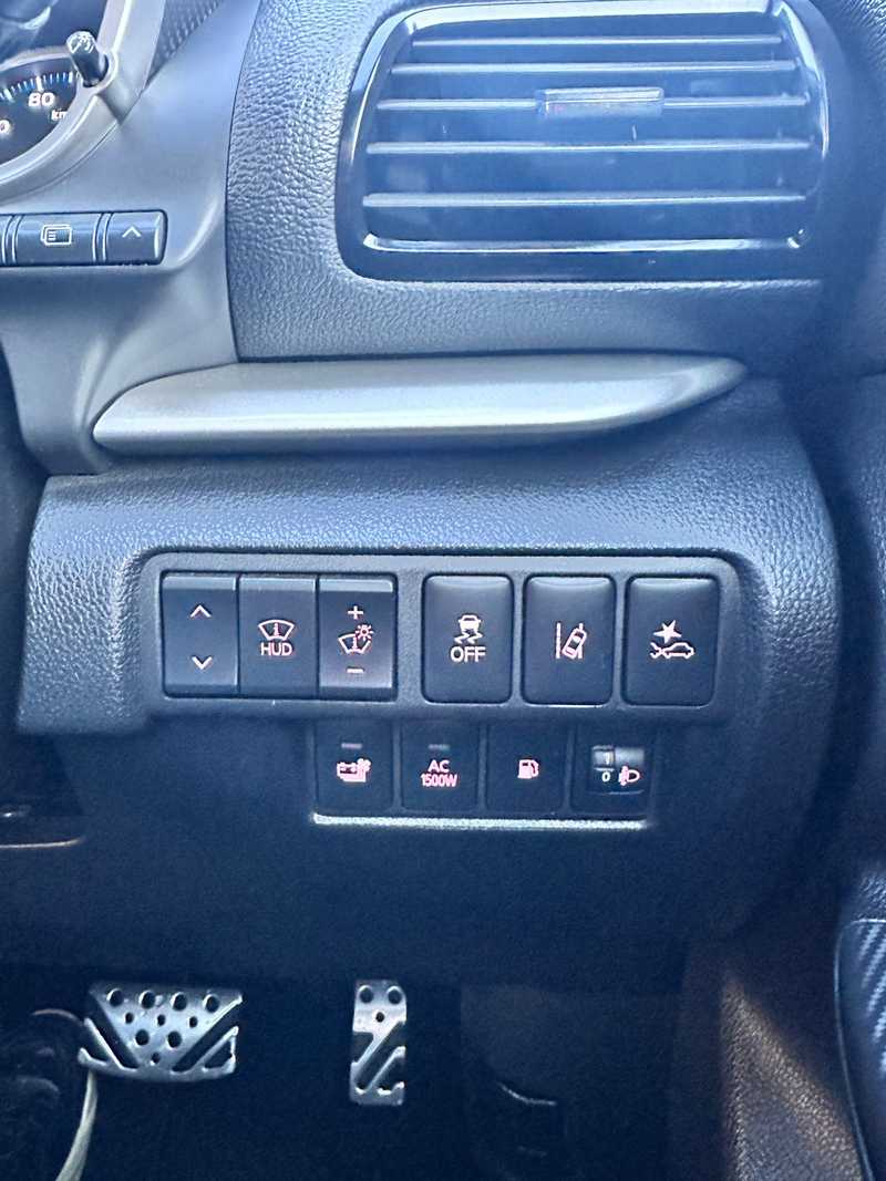 2021 Mitsubishi Eclipse Cross 2,4L 2021 Cyprus