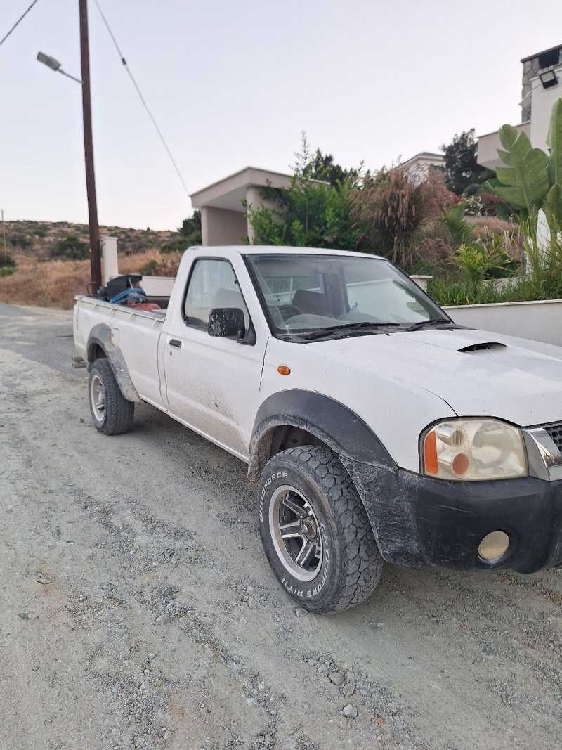 2003 Nissan Navara 2,5L 2003 Cyprus