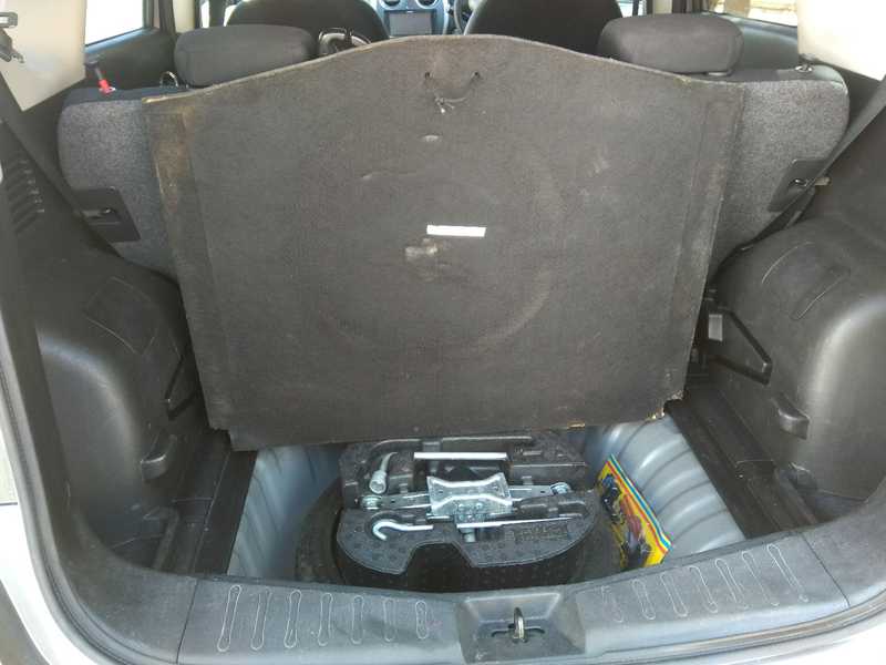 2012 Nissan Note 1,2L 2012 Cyprus