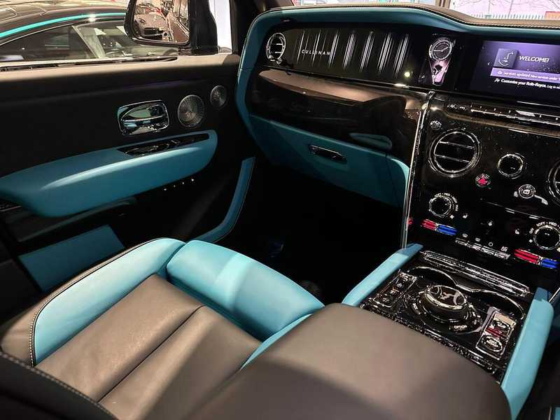 2024 Rolls Royce Cullinan 6,8L 2024 Cyprus