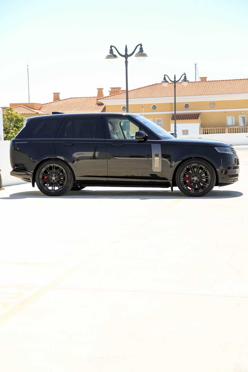 2024 Land Rover Range Rover 4,4L 2024 Cyprus