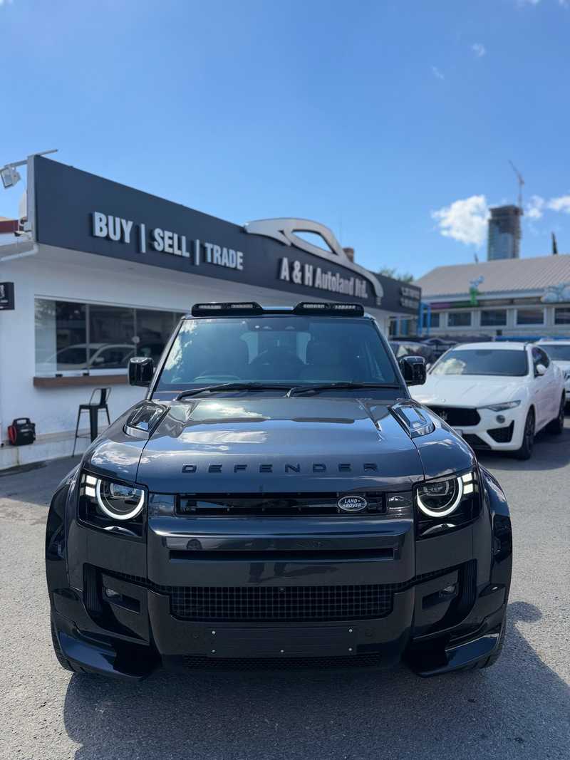 Land Rover Defender 5,0L 2026
